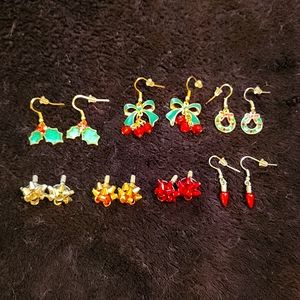 Assorted Christmas earrings set of 7
